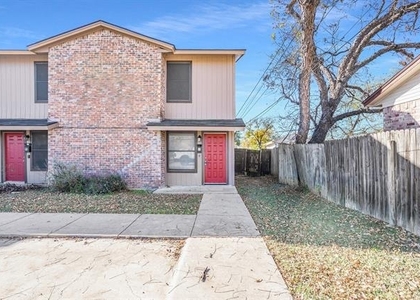 3301 Aurora Street - Photo 1