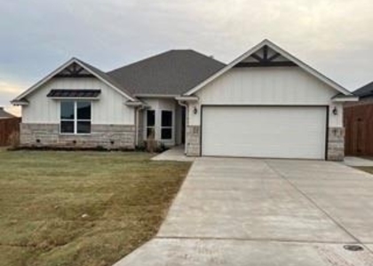 4007 Gallivant Drive - Photo 1