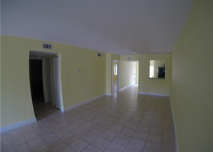 4785 Sw 62nd Avenue - Photo 1