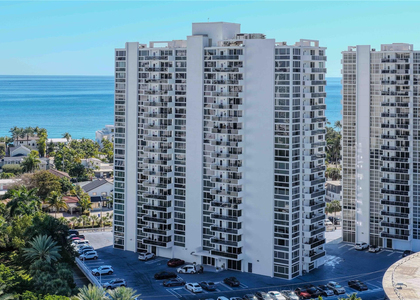 2715 N Ocean Boulevard - Photo 1