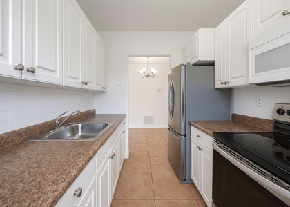 1671 Ne 33rd Street - Photo 1