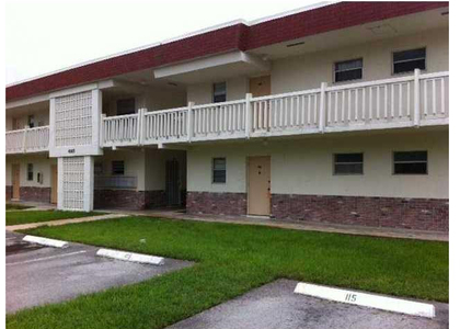 4165 Sw 67th Avenue - Photo 1