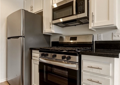 6140 Whitsett Avenue - Photo 1