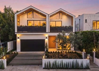 824 N Curson Avenue - Photo 1