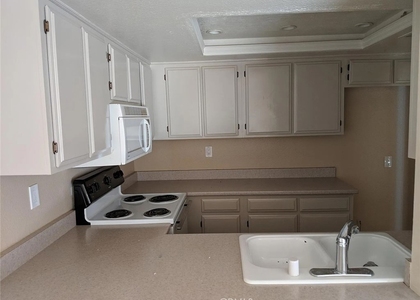 280 S Avenida Caballeros - Photo 1