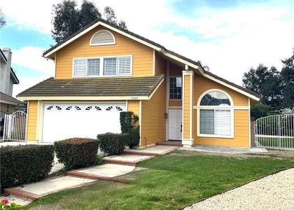 1349 Crestmont - Photo 1