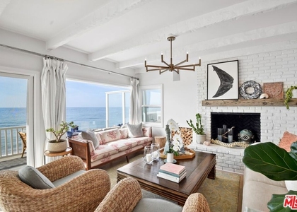 27208 Pacific Coast Highway - Photo 1