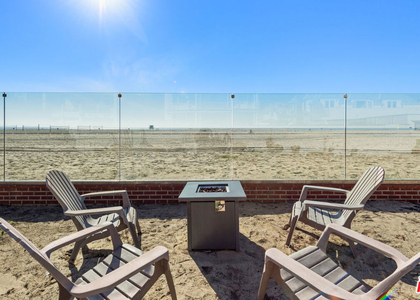 605 N Palisades Beach Road - Photo 1