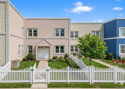 14019 183rd Street - Photo 1