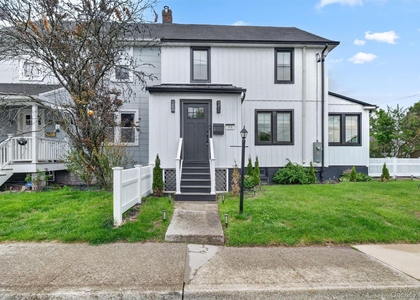 32 Dutchess Terrace - Photo 1