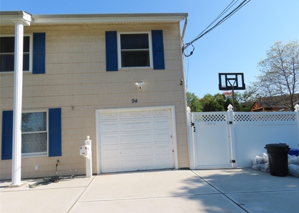 94 Neptune Avenue - Photo 1