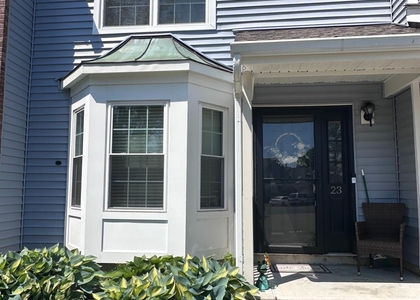 23 Washington Court - Photo 1