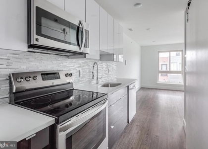 1155 S 15th Street - Photo 1