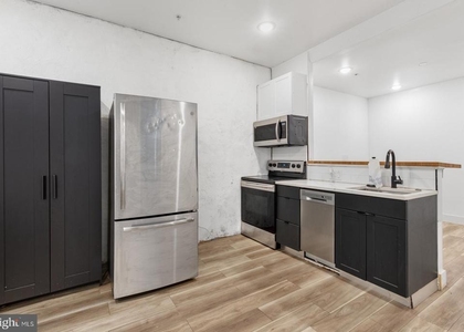 1153 N Front Street - Photo 1