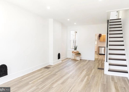 4648 Silverwood Street - Photo 1
