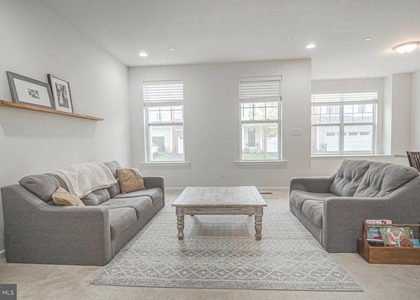 413 N Orchard Street - Photo 1