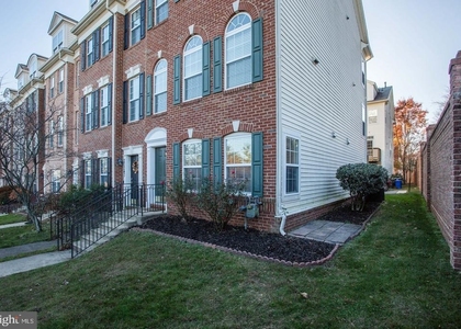 20345 Notting Hill Way - Photo 1