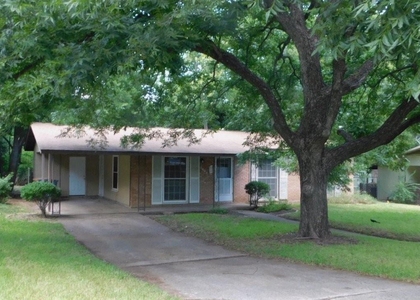 1400 Berkshire Dr - Photo 1