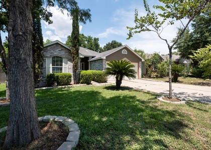 7320 Muffin Dr - Photo 1