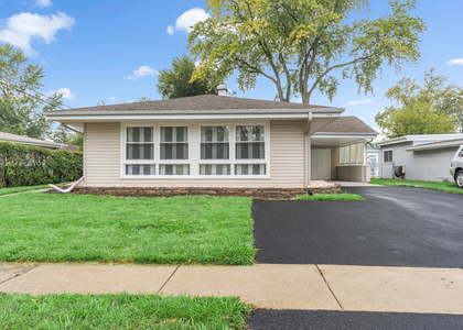 388 Nancy Lane - Photo 1