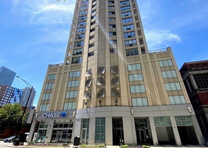 600 N Dearborn Street - Photo 1