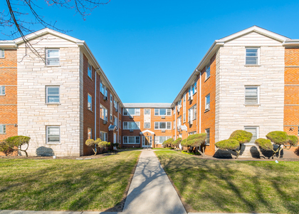 36 S Kensington Avenue - Photo 1