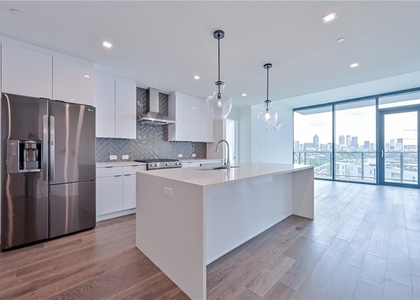 788 W Marietta Street - Photo 1