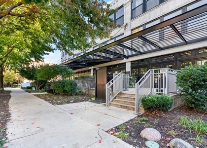 1001 W 15th Street - Photo 1