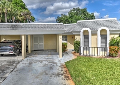 9 Park Lane Circle - Photo 1
