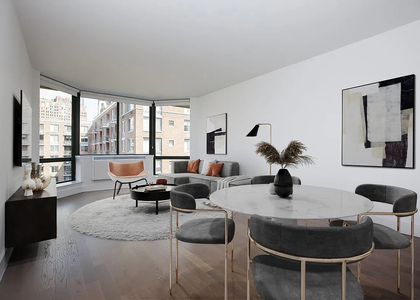 70 Riverwatch - Photo 1