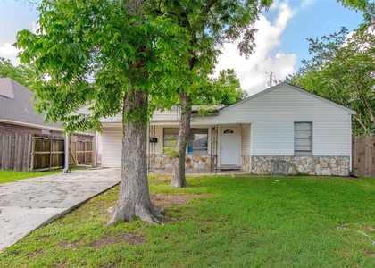 3119 Earl Street - Photo 1