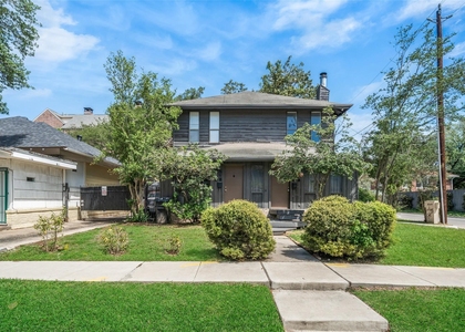 518 Hawthorne Street - Photo 1
