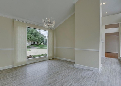 13819 Starhill Court - Photo 1