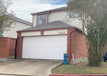 5922 Cinnamon Creek Circle - Photo 1