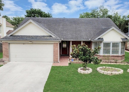 4922 E Laureldale Drive - Photo 1