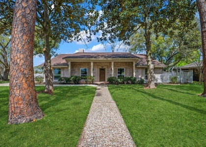 210 Ridgemont Drive - Photo 1