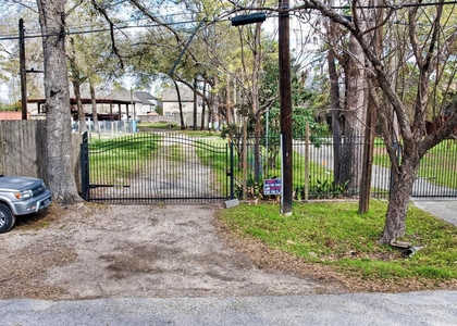 918 Lehman Street - Photo 1