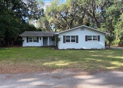 1220 Se 3rd Street - Photo 1