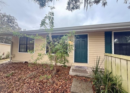 2490 Sw 14th Drive - Photo 1