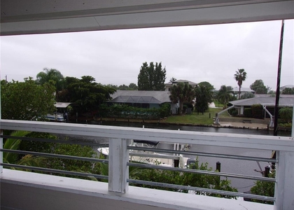 24279 Yacht Club Boulevard - Photo 1