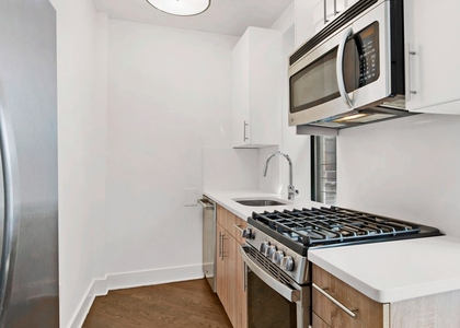 226 East 70th Street - Photo 1
