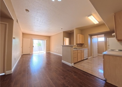 2615 W Gary Avenue - Photo 1