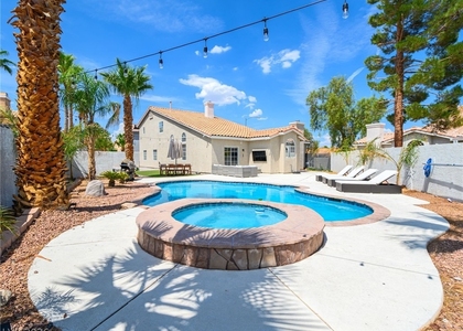9041 Kingsdale Court - Photo 1