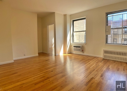 East 91st Street - Photo 1