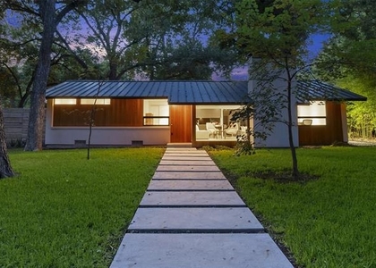 8571 Eustis Avenue - Photo 1