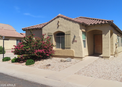 263 N Greenwood Street - Photo 1