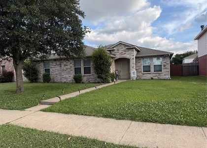 1509 Leeward Lane - Photo 1