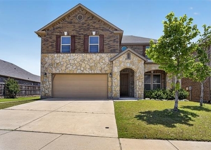 8728 Maple Ridge Trail - Photo 1