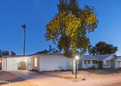 1249 E Bishop Drive - Photo 1