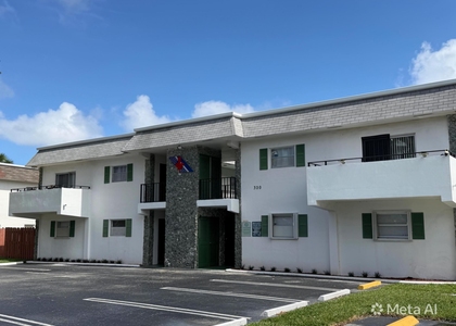 320 Sw 1st Street - Photo 1